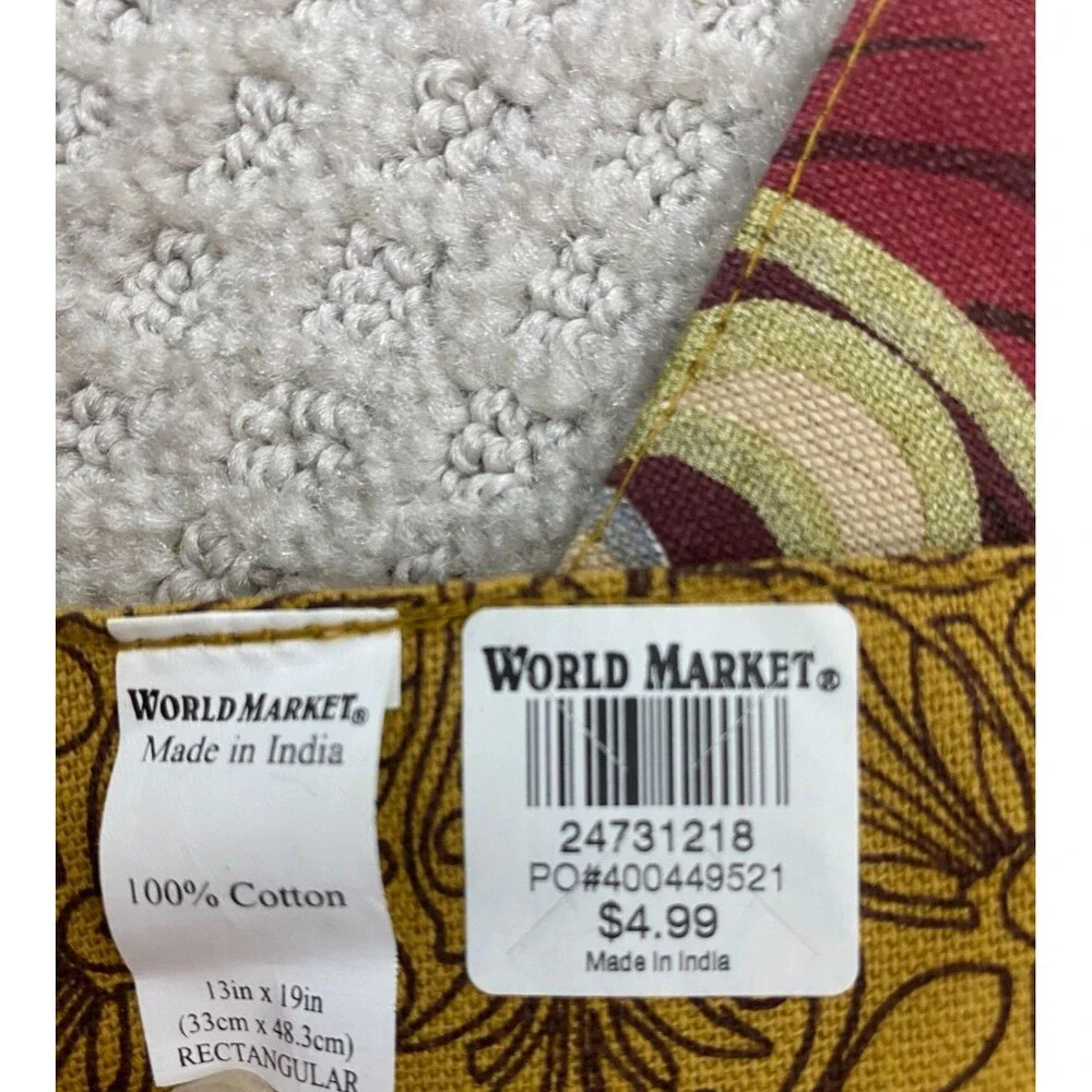 World Market Set of 4 Floral NWT Placemats Green and Maroon 13 x 19 Cotton